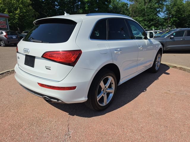 Used 2017 Audi Q5 2.0T Premium Plus w/ Technology Package AWD/4WD image 5