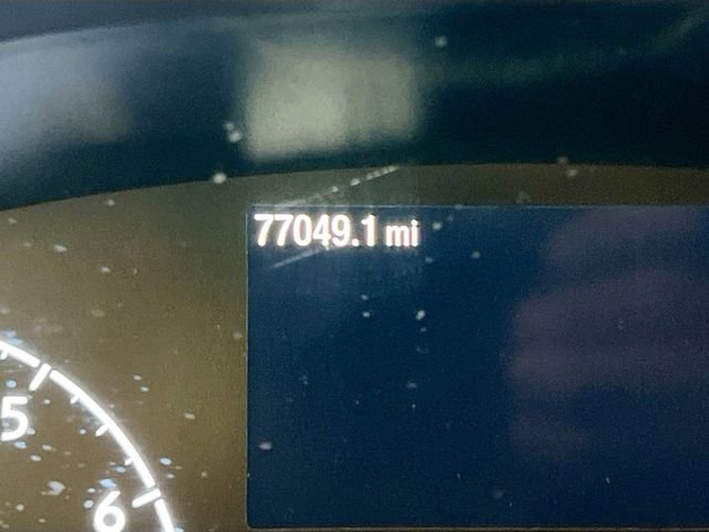 Used 2020 Ford Transit 150 XLT image 3