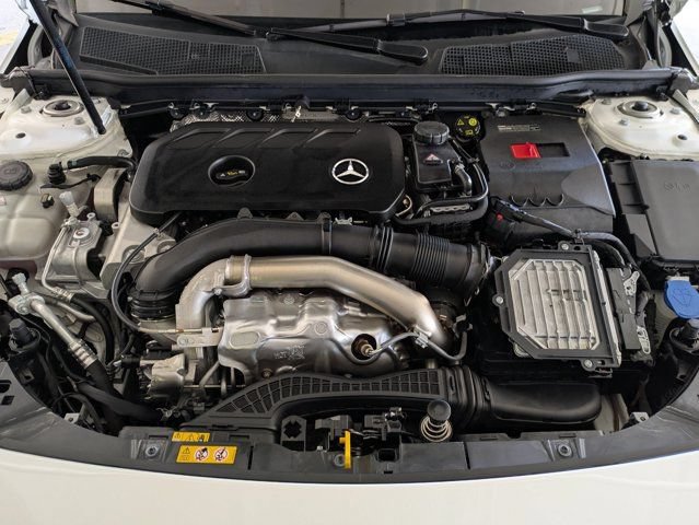 Used 2025 Mercedes-Benz CLA 250 image 30