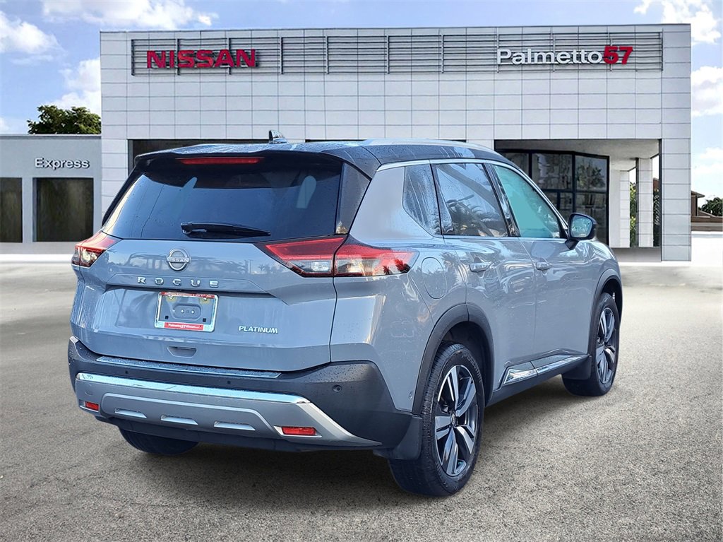 Certified 2022 Nissan Rogue Platinum w/ Head-Up Display Package image 6