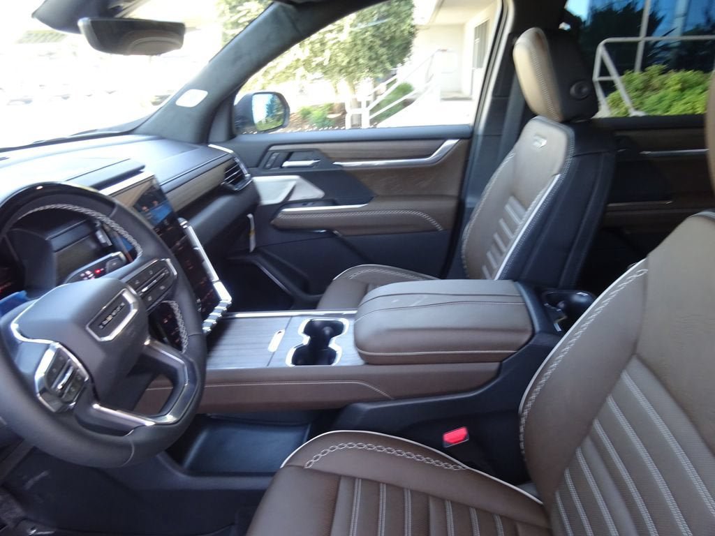New 2026 GMC Acadia Denali Ultimate AWD/4WD image 12