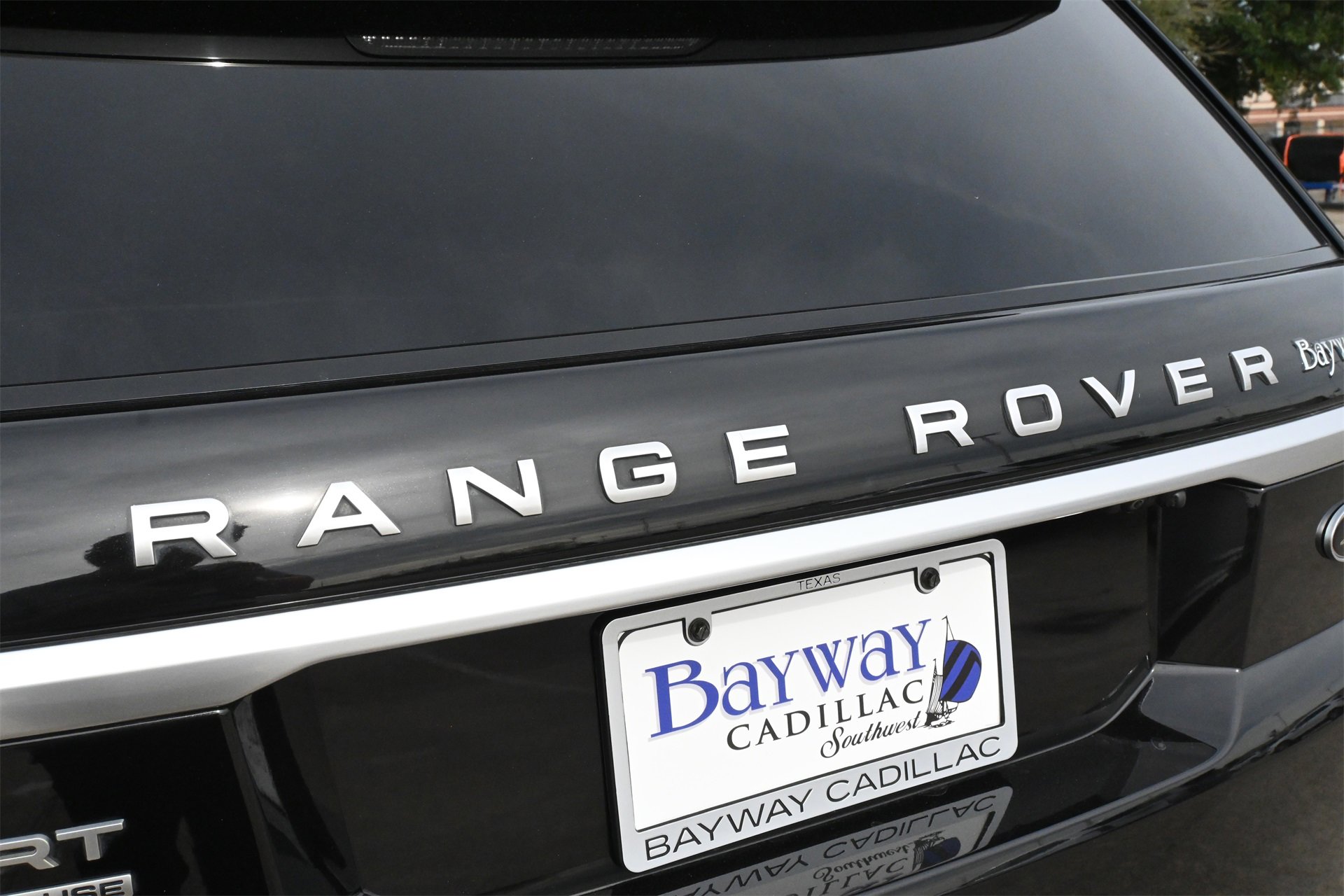 Used 2017 Land Rover Range Rover Sport HSE image 21