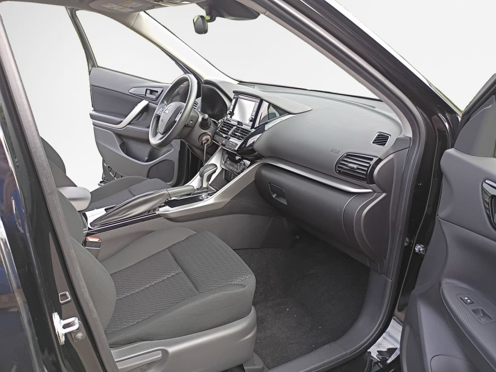 New 2026 Mitsubishi Outlander AWD image 26