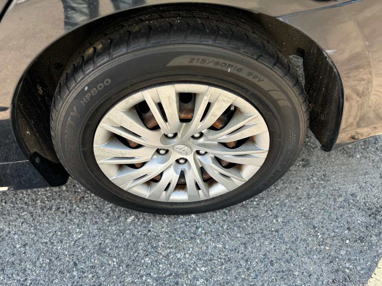 Used 2012 Toyota Camry LE image 26