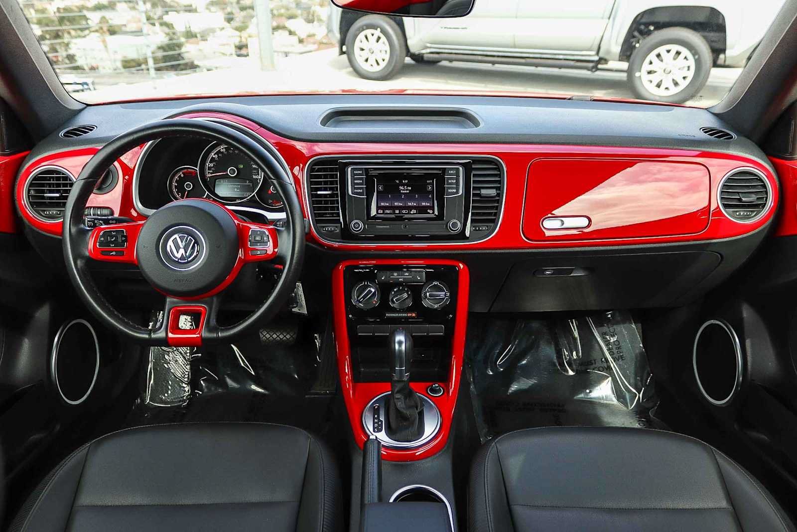 Used 2017 Volkswagen Beetle 1.8T S FWD image 22