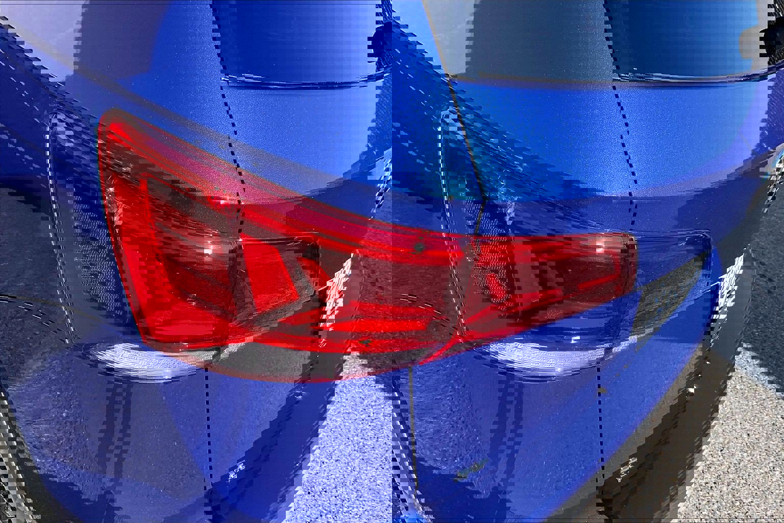 Certified 2022 Volkswagen Taos SE w/ Panoramic Sunroof Package image 28