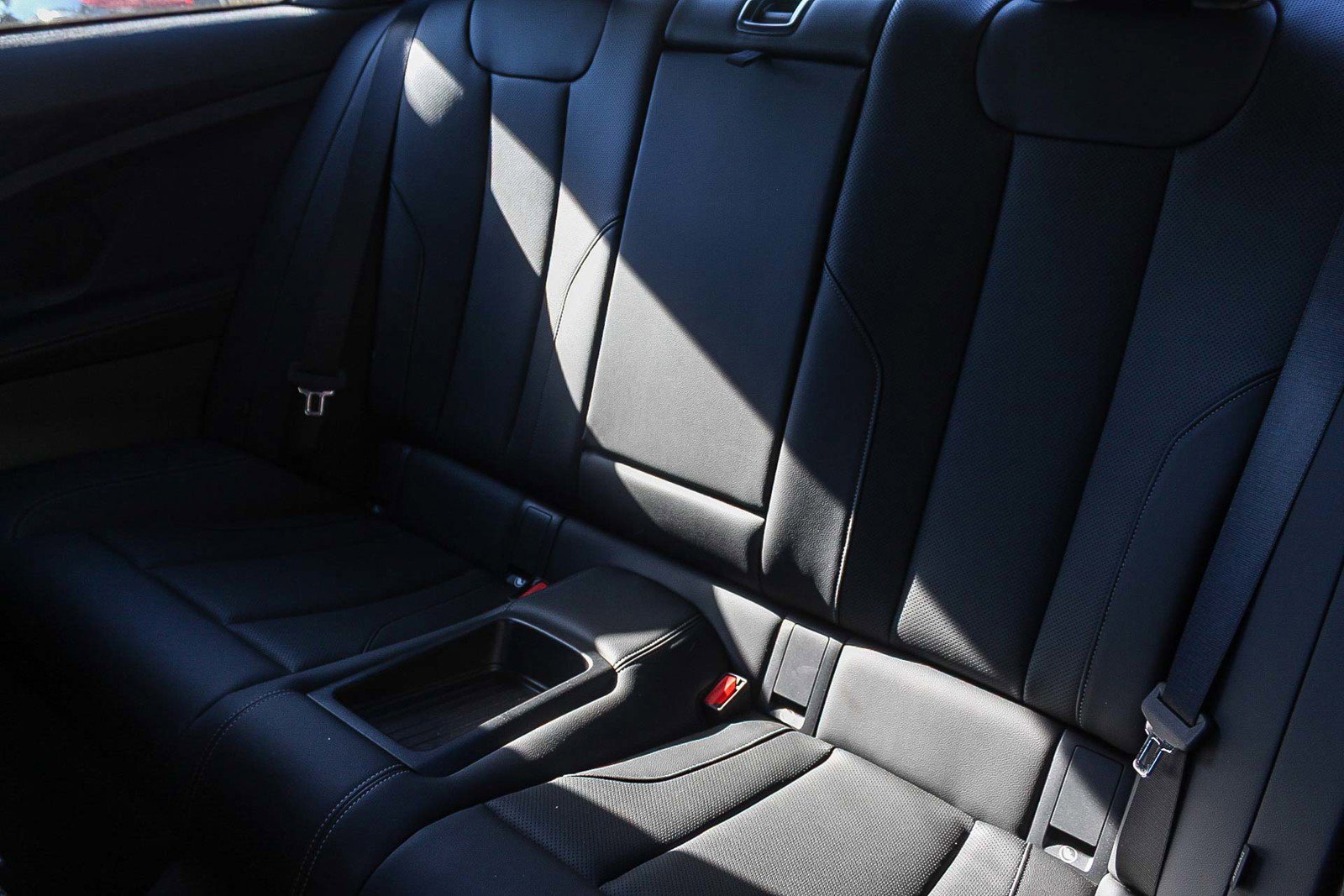 Used 2025 BMW M240i xDrive Coupe image 18