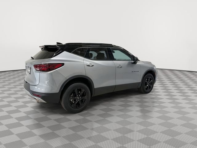 Certified 2024 Chevrolet Blazer LT w/ Convenience Package FWD image 11