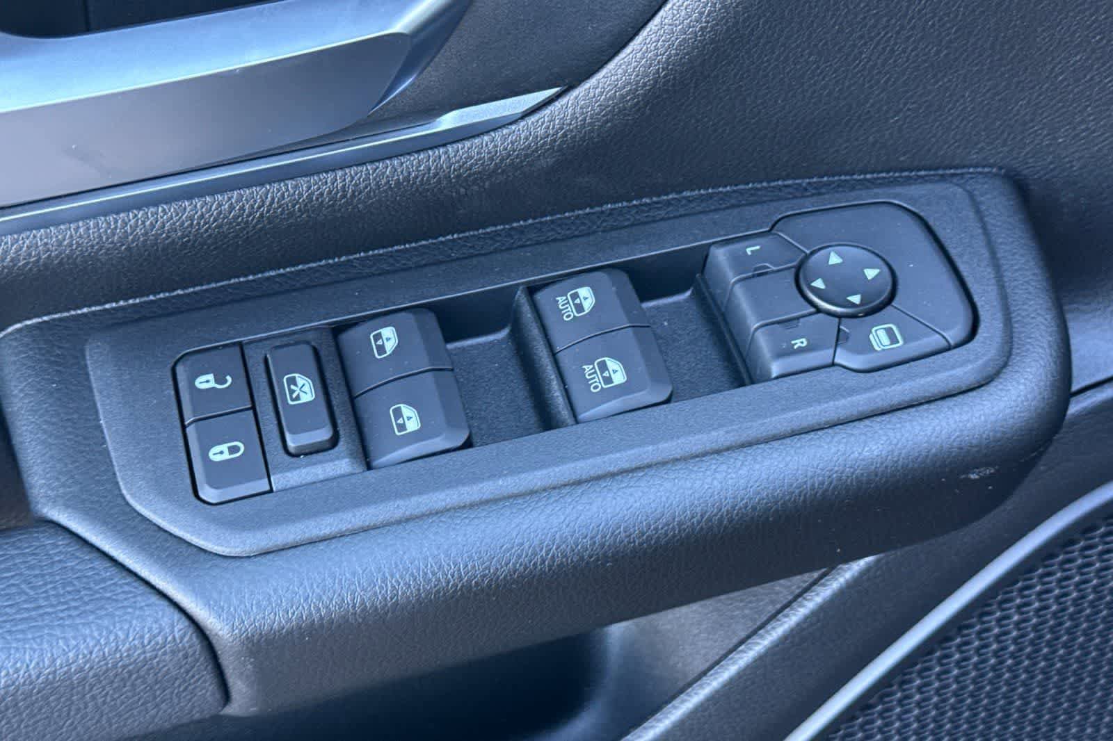 New 2026 RAM 1500 Big Horn AWD/4WD image 13
