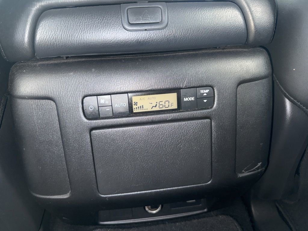 Used 2022 Nissan Armada SV w/ Cargo Package image 45