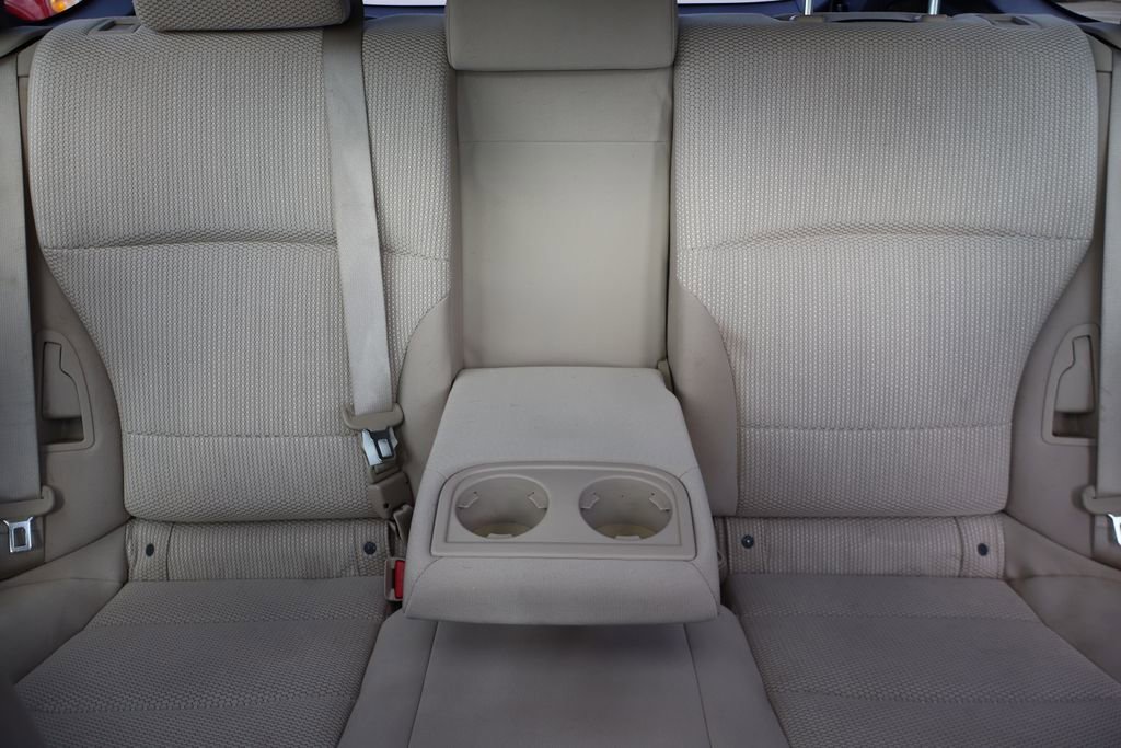 Used 2017 Subaru Outback 2.5i Premium AWD/4WD image 36