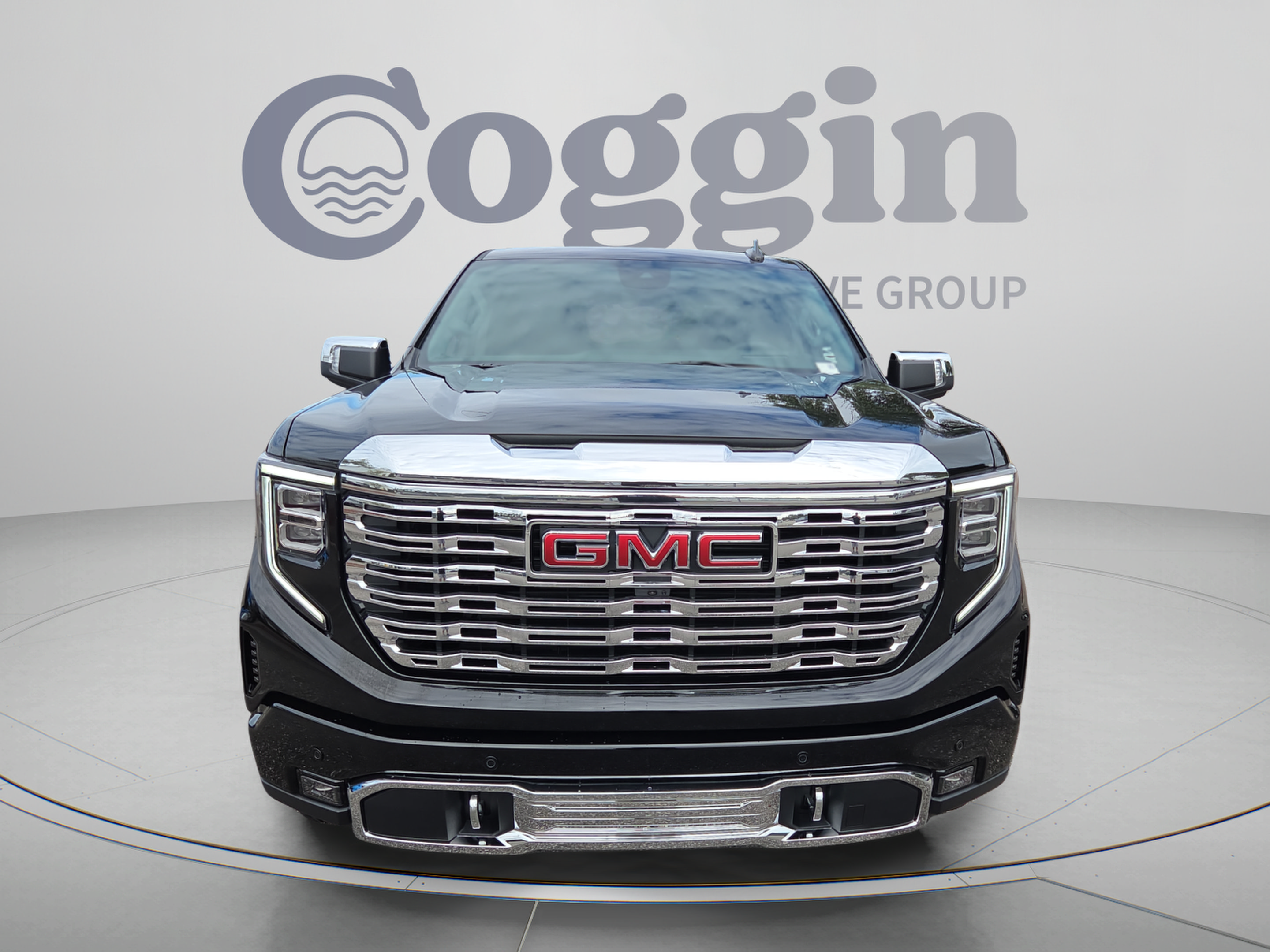 New 2026 GMC Sierra 1500 Denali w/ Technology Package RWD image 8