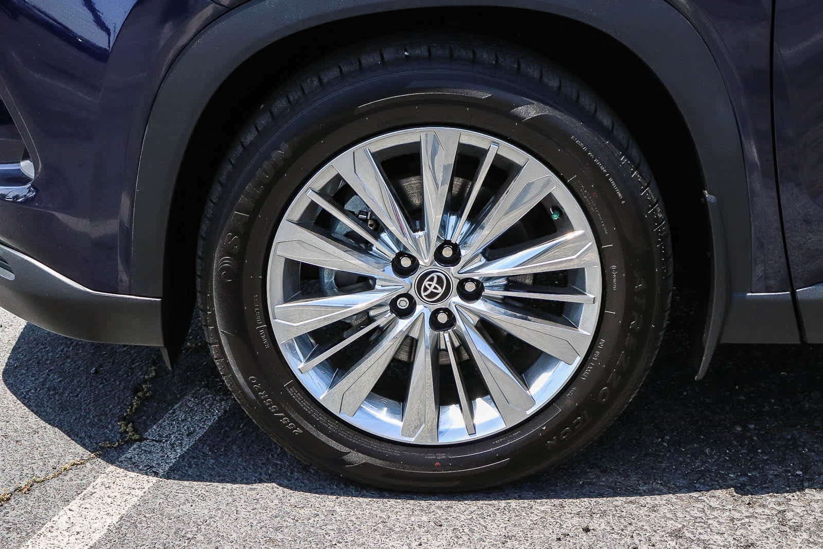 Used 2024 Toyota Grand Highlander AWD image 14