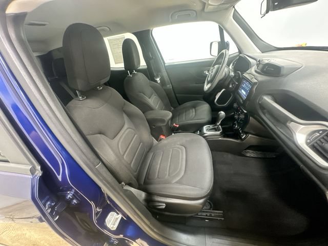 Used 2021 Jeep Renegade Latitude AWD/4WD image 25