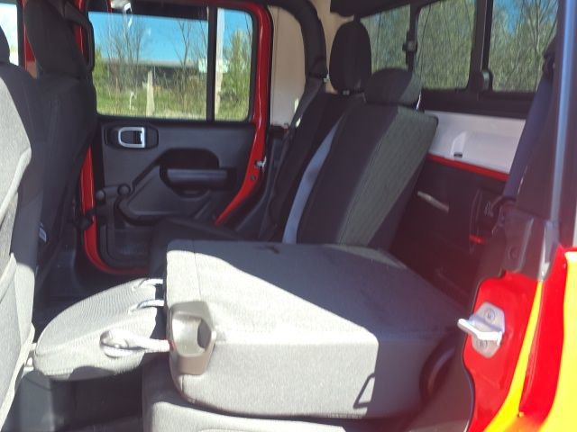 Used 2023 Jeep Gladiator Sport image 23