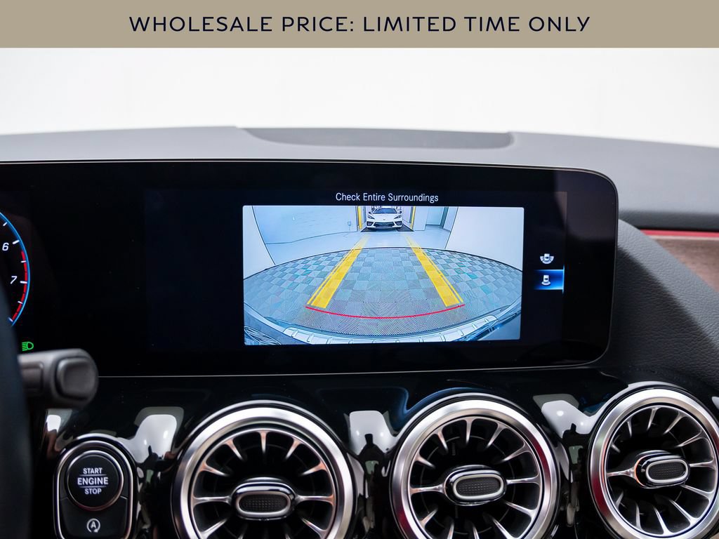 Used 2023 Mercedes-Benz GLA 250 4MATIC w/ Premium Package image 25