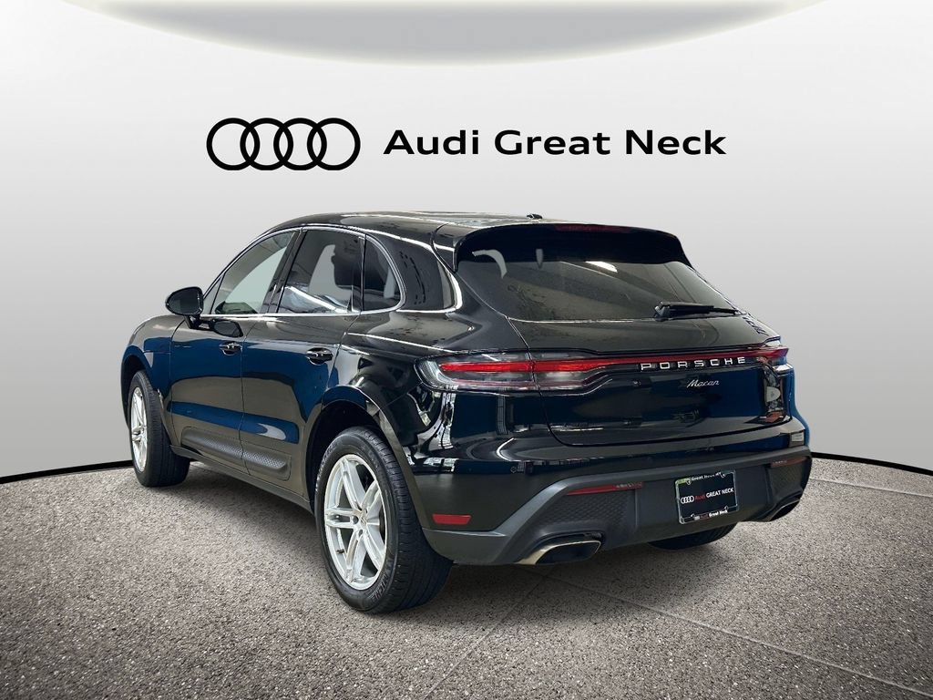Used 2024 Porsche Macan AWD/4WD image 7