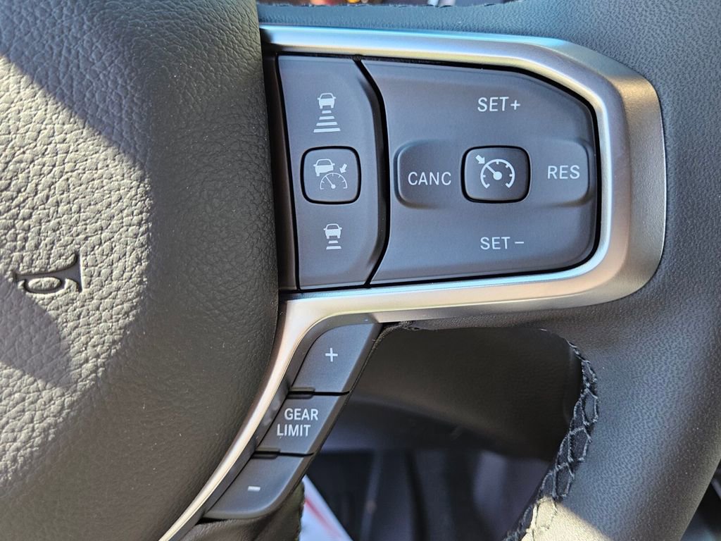 New 2026 RAM 1500 Big Horn AWD/4WD image 25