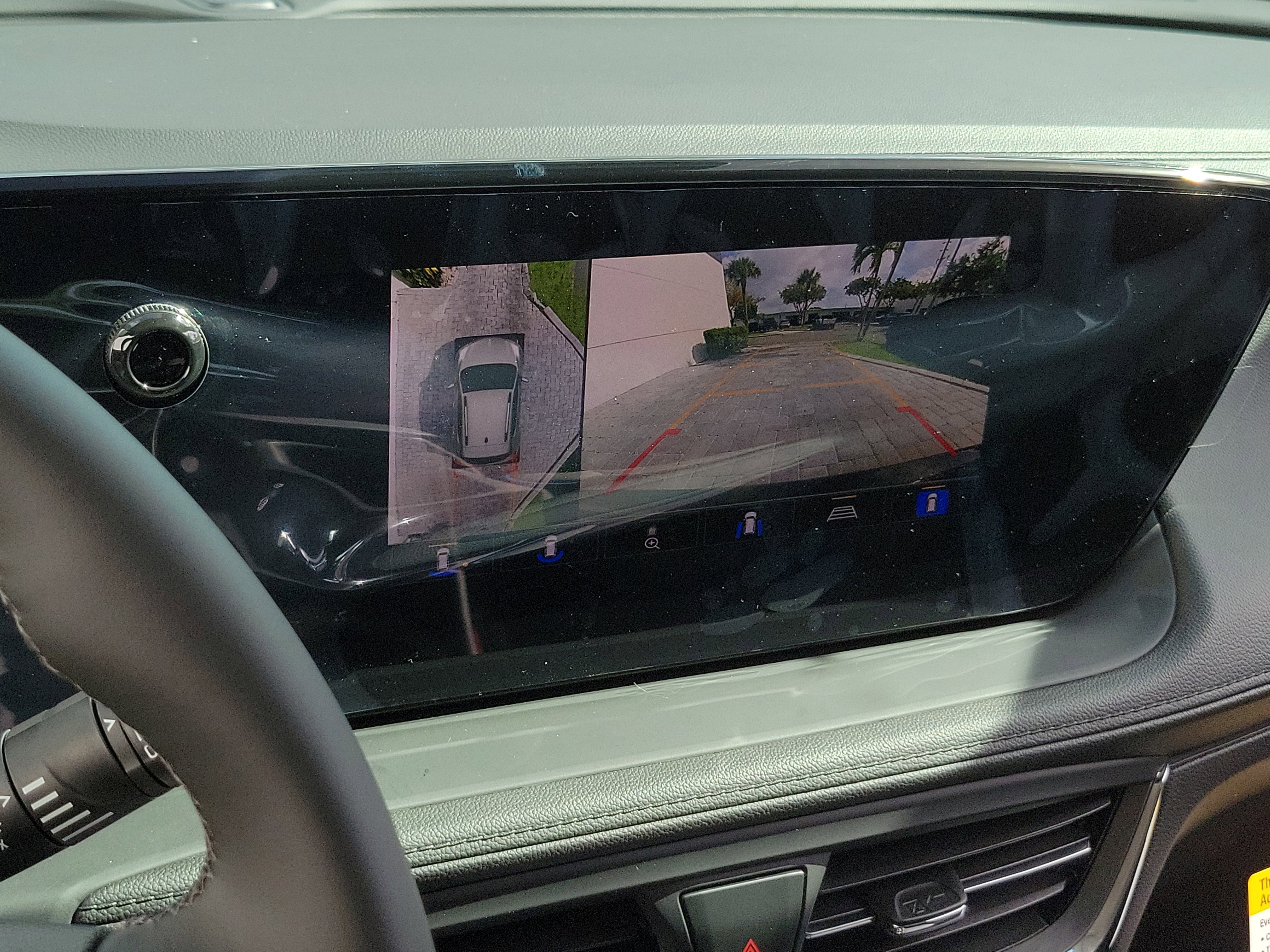 New 2026 Buick Encore GX Sport Touring image 29