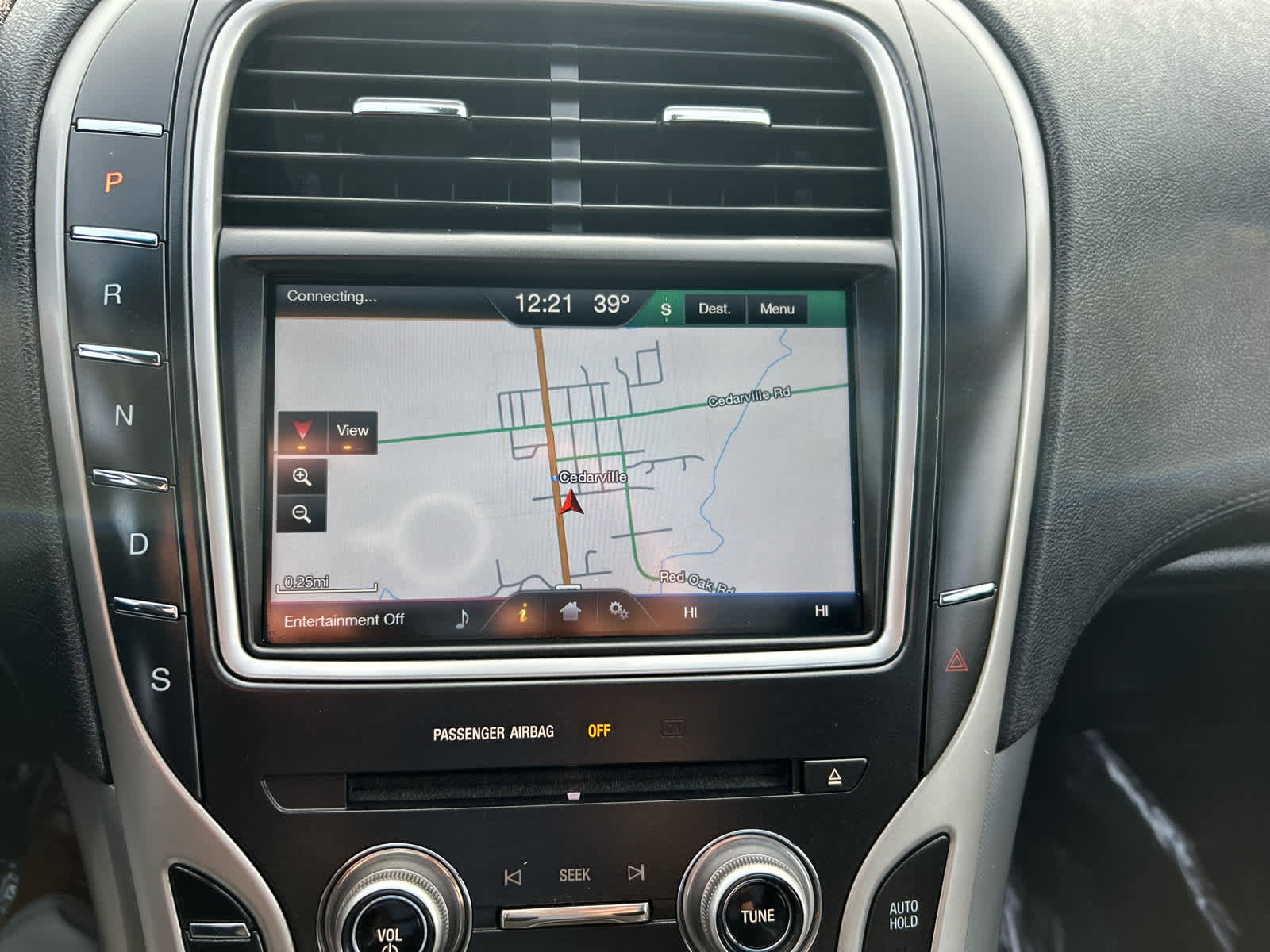 Used 2016 Lincoln MKX Select w/ Select Plus Package AWD/4WD image 23