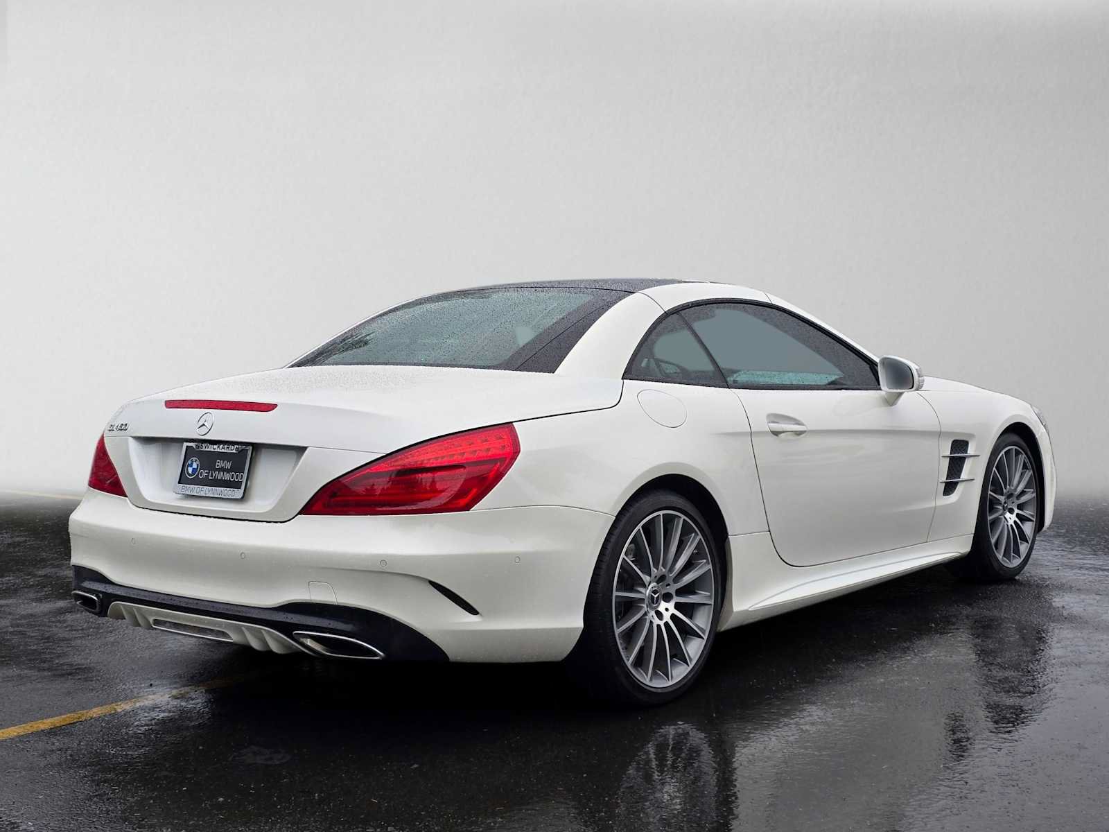Used 2017 Mercedes-Benz SL 450 image 3