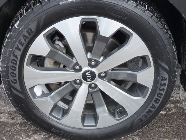 Used 2020 Kia Telluride S w/ S 8 Passenger Seating Package image 12