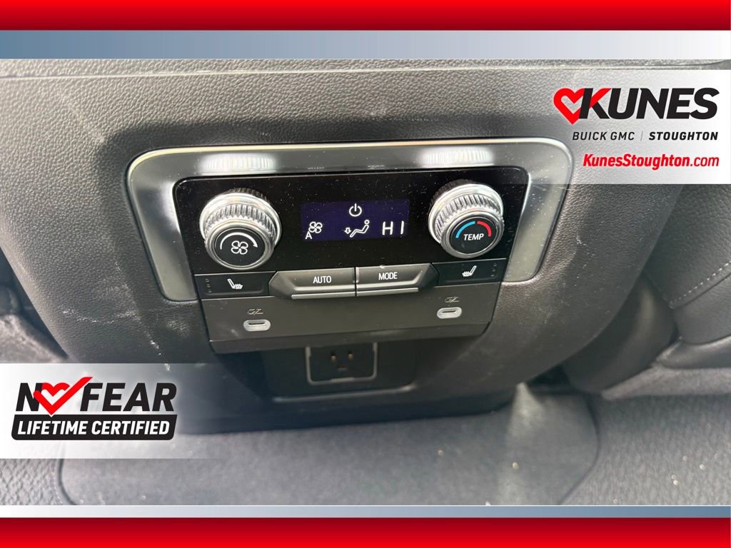 Used 2024 GMC Yukon Denali w/ Max Trailering Package AWD/4WD image 43