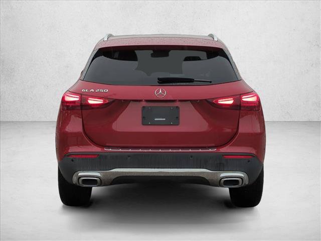 Certified 2025 Mercedes-Benz GLA 250 image 6