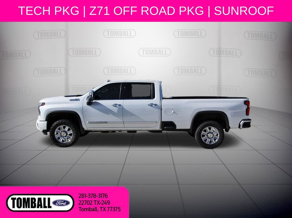 Used 2024 Chevrolet Silverado 2500 High Country w/ Technology Package AWD/4WD image 4