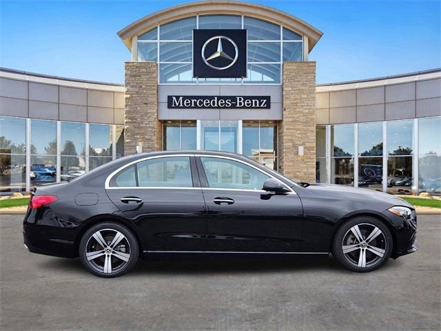Used 2025 Mercedes-Benz C 300 4MATIC Sedan image 5
