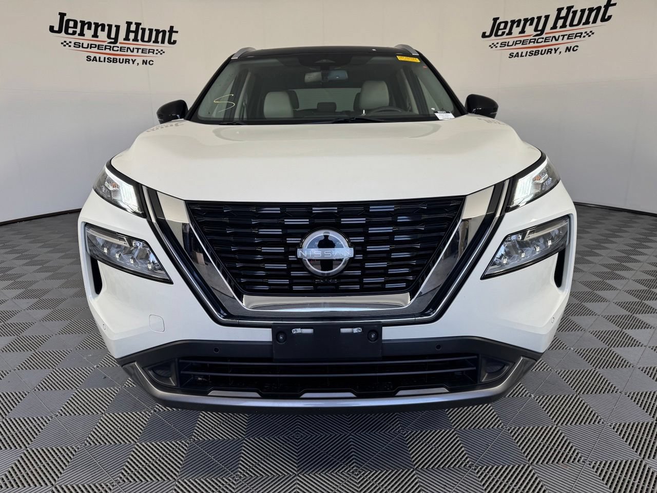 Used 2023 Nissan Rogue SL w/ SL Premium Package AWD/4WD image 5