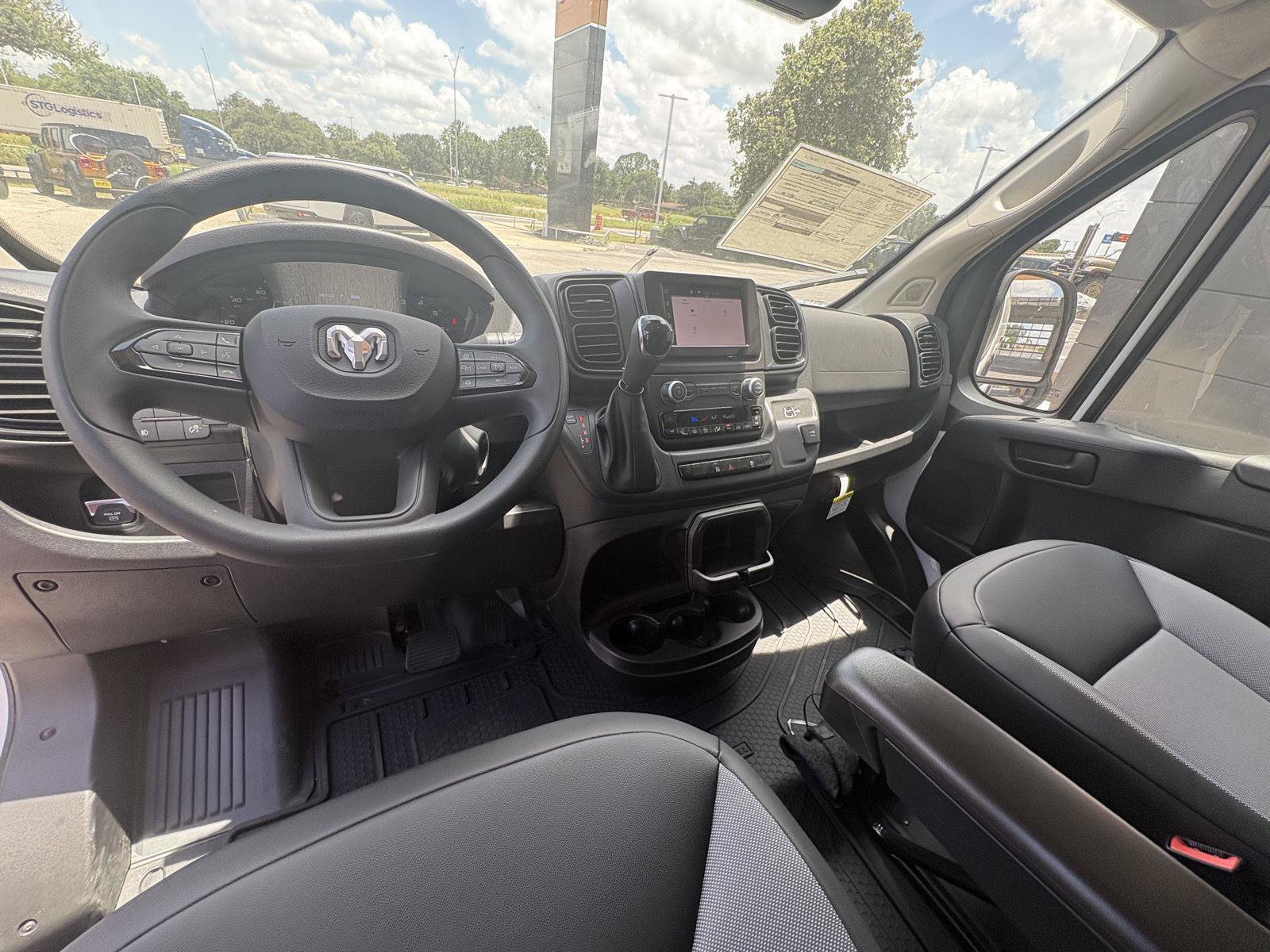 New 2026 RAM ProMaster 1500 w/ Convenience Group FWD image 9