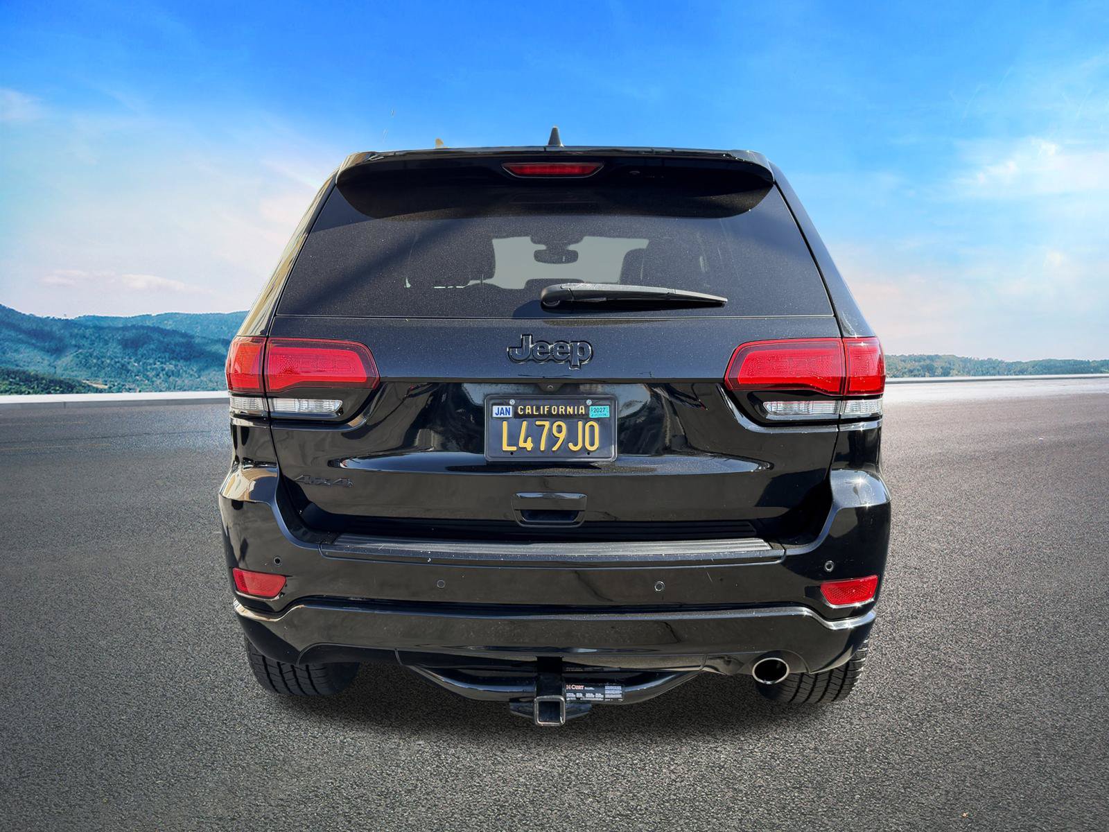 Used 2018 Jeep Grand Cherokee Altitude AWD/4WD image 7