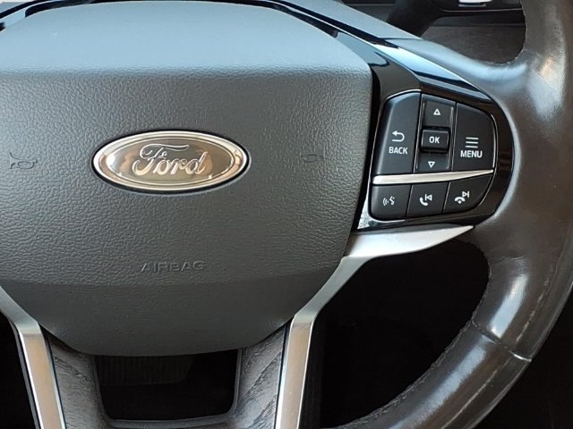 Certified 2022 Ford Explorer Platinum w/ Equipment Group 601A AWD/4WD image 7