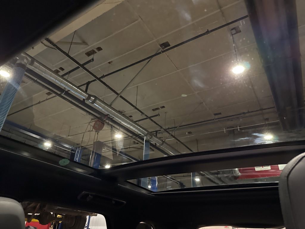 Used 2024 Land Rover Range Rover Sport Dynamic SE AWD/4WD image 40