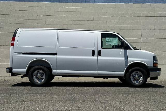 New 2026 Chevrolet Express 2500 w/ Driver Convenience Package RWD image 3
