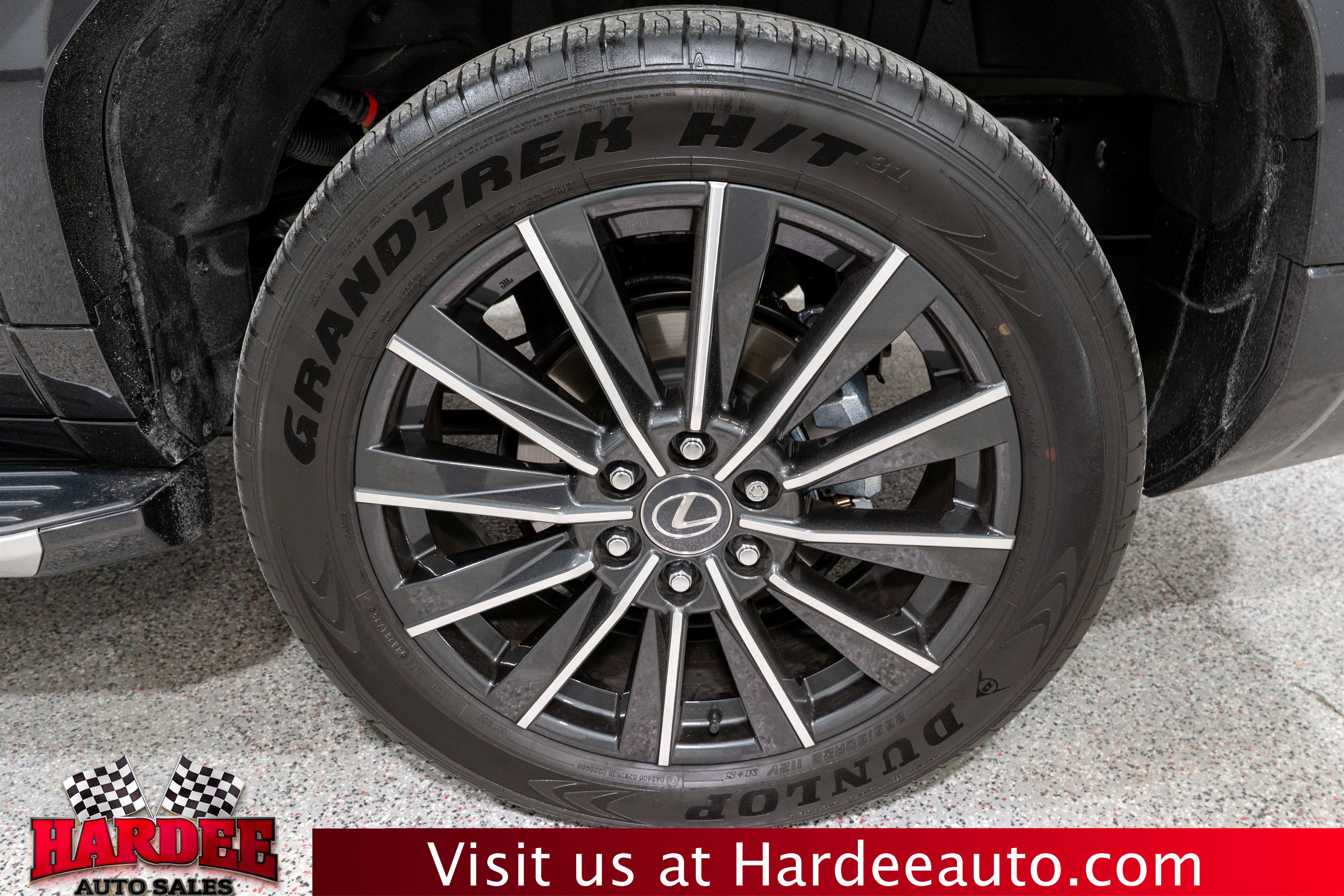 Used 2025 Lexus GX 550 image 10