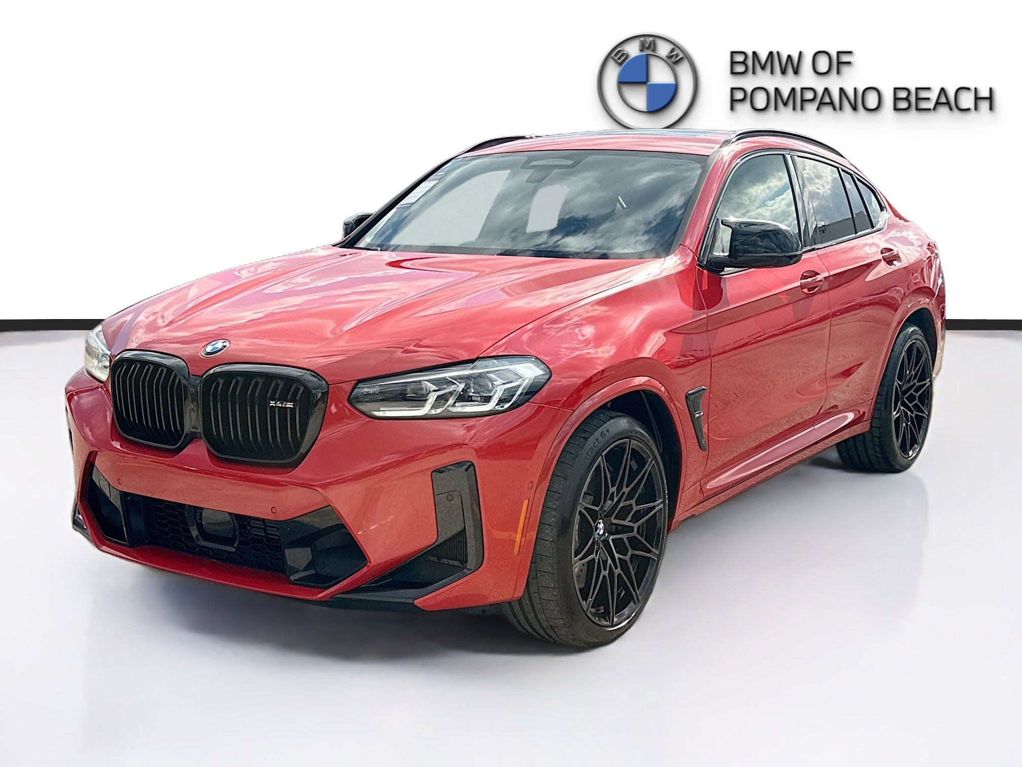 Used 2025 BMW X4 M w/ Competition Package image 3
