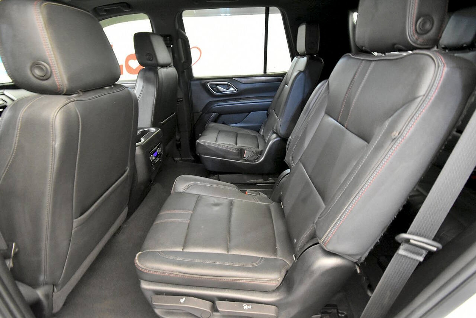 Used 2022 Chevrolet Tahoe RST w/ Luxury Package AWD/4WD image 16