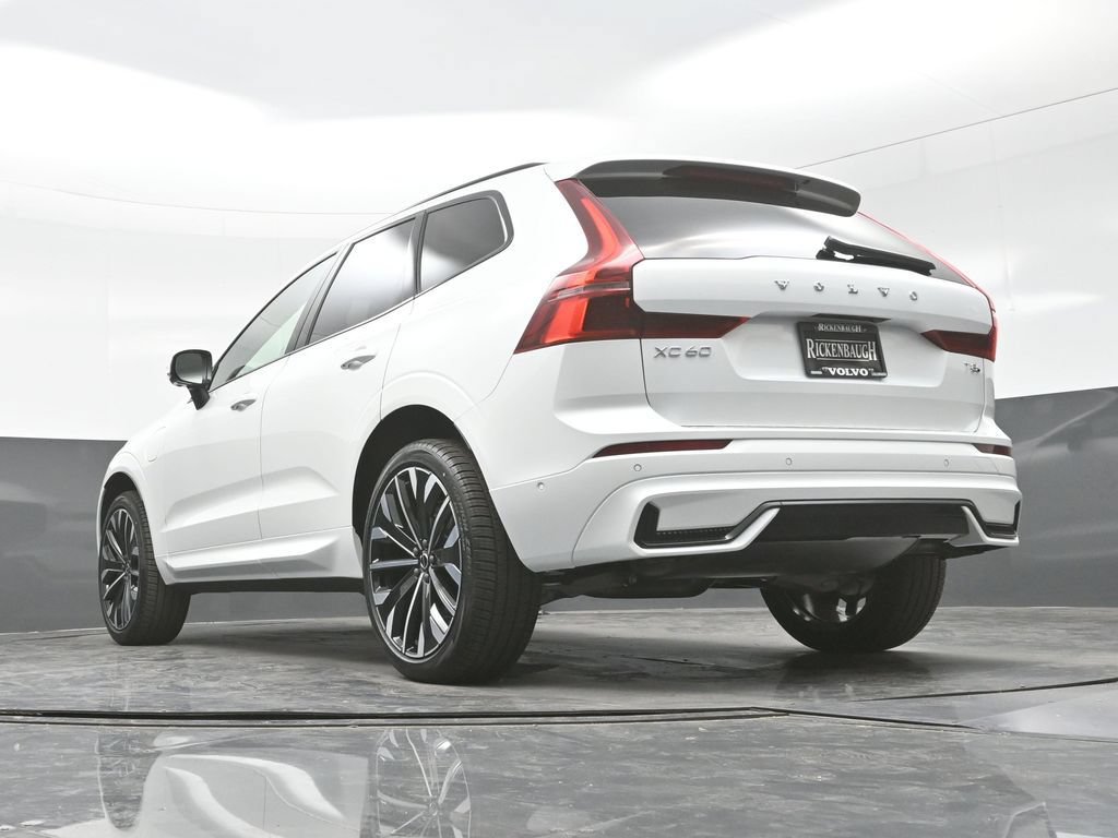 New 2026 Volvo XC60 T8 Ultra w/ Protection Package Premier AWD/4WD image 23