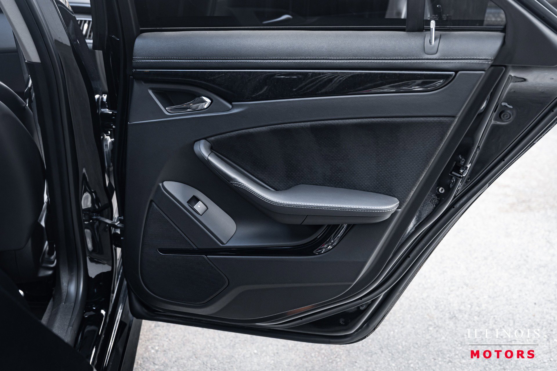 Used 2014 Cadillac CTS V w/ Wood Trim Package image 35