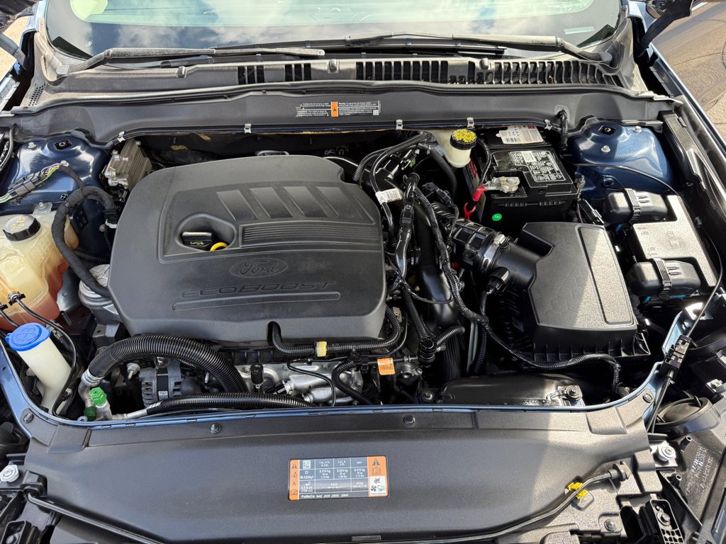 Used 2018 Ford Fusion SE FWD image 33