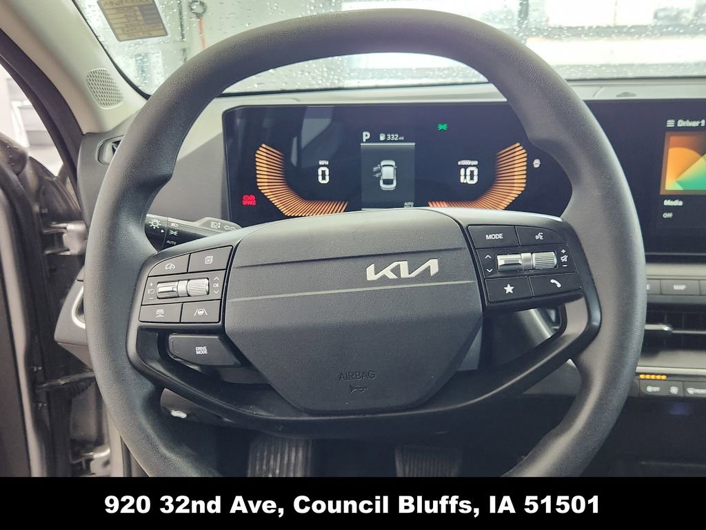 Used 2025 Kia K4 LXS FWD image 20