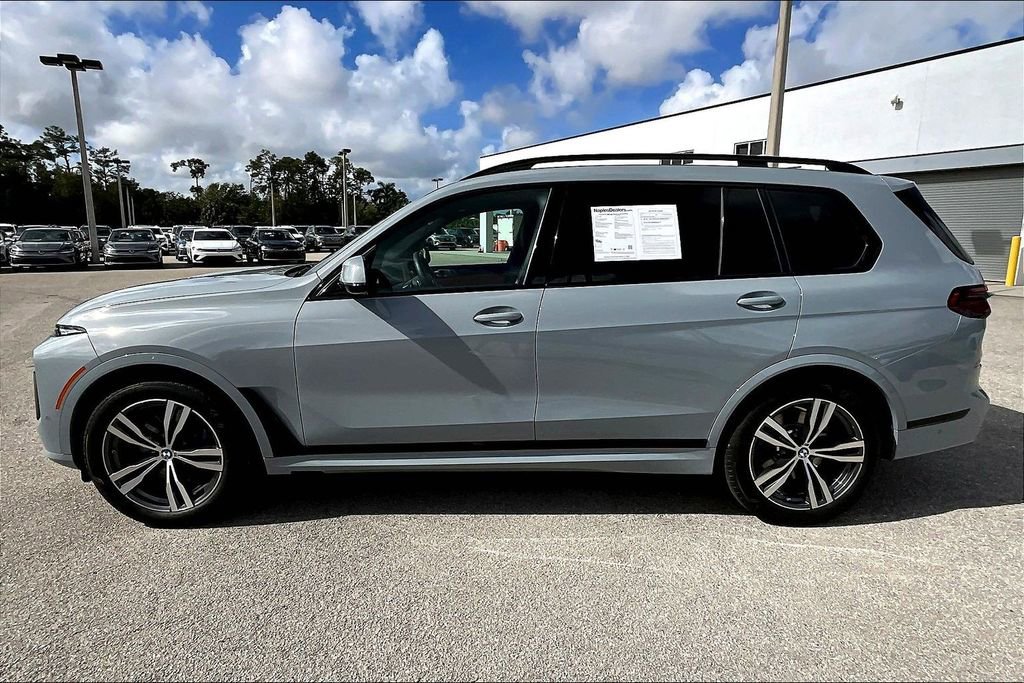 Used 2026 BMW X7 xDrive40i image 8