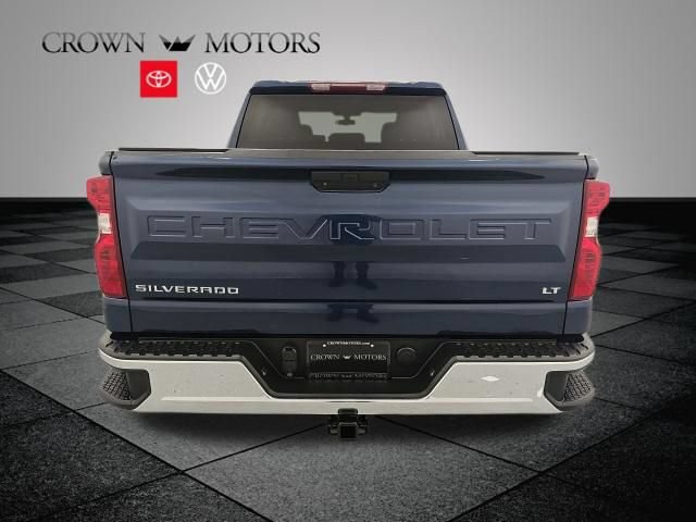 Used 2022 Chevrolet Silverado 1500 LT AWD/4WD image 5