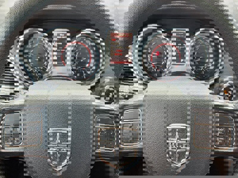 Used 2020 Dodge Journey SE w/ Blacktop Package image 21