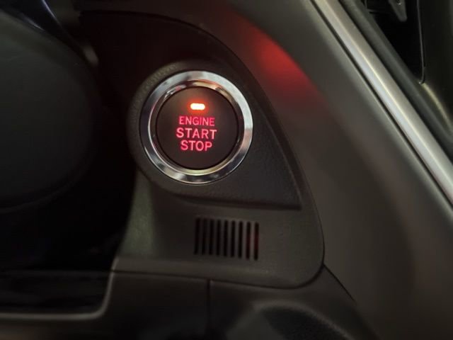 Certified 2025 Subaru Crosstrek 2.0i Premium image 34