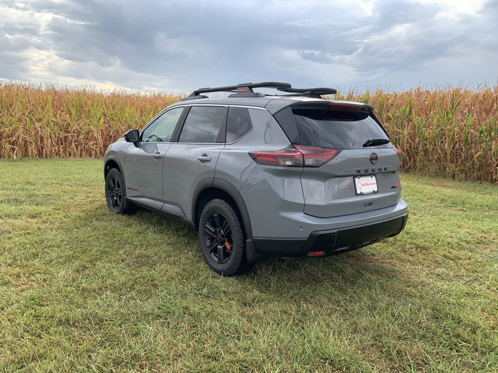 New 2026 Nissan Rogue SV image 7