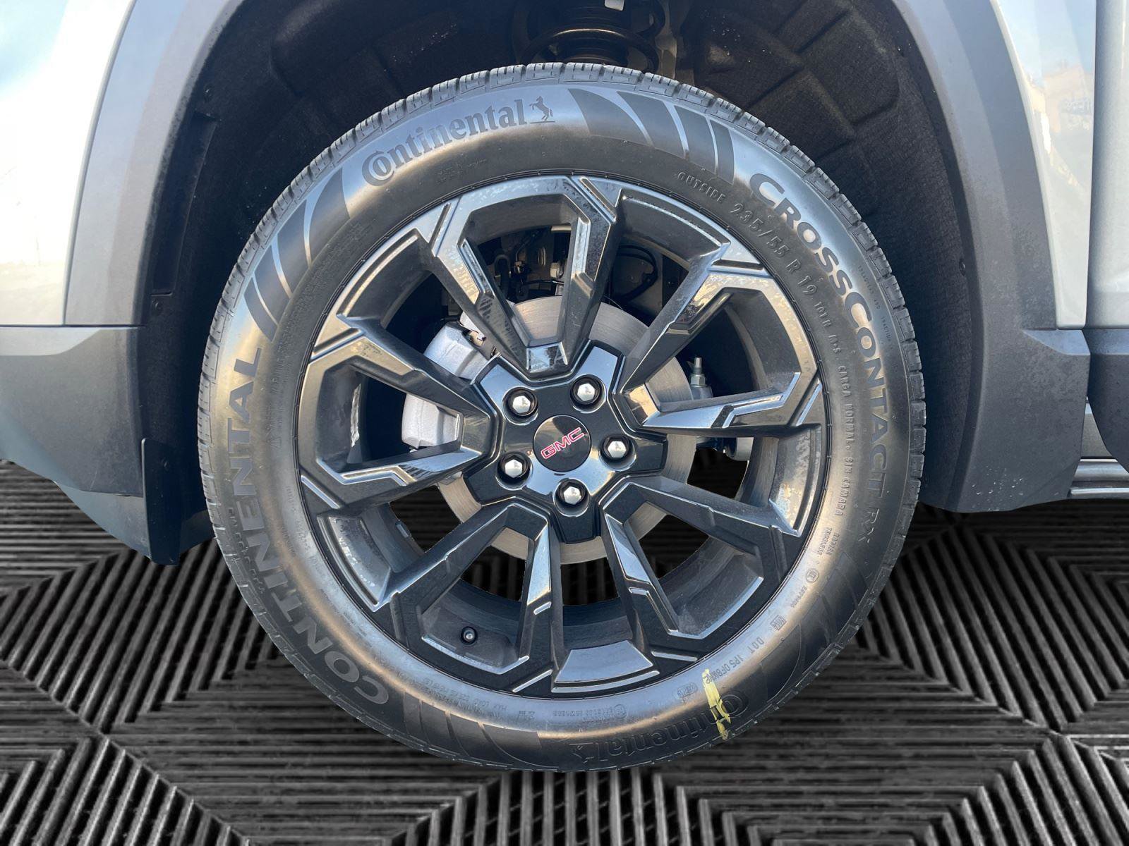 New 2026 GMC Terrain Elevation w/ Elevation Premium Package image 14