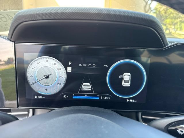 Used 2025 Hyundai Elantra SEL FWD image 9